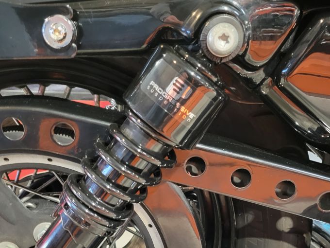 HARLEY-DAVIDSON SPORTSTER 1200 LOW 4