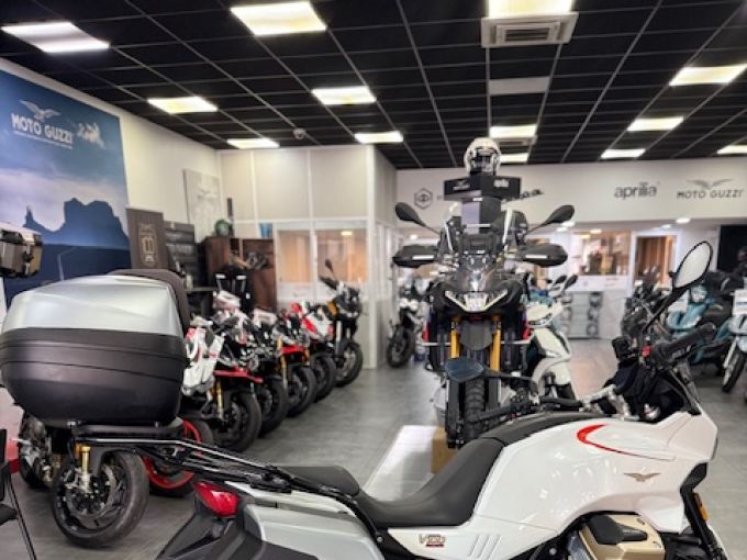 MOTO GUZZI V100  MANDELLO 4