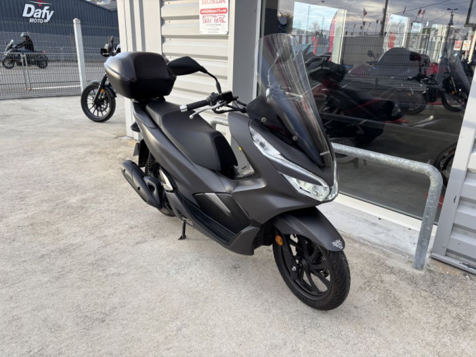 HONDA PCX125 4