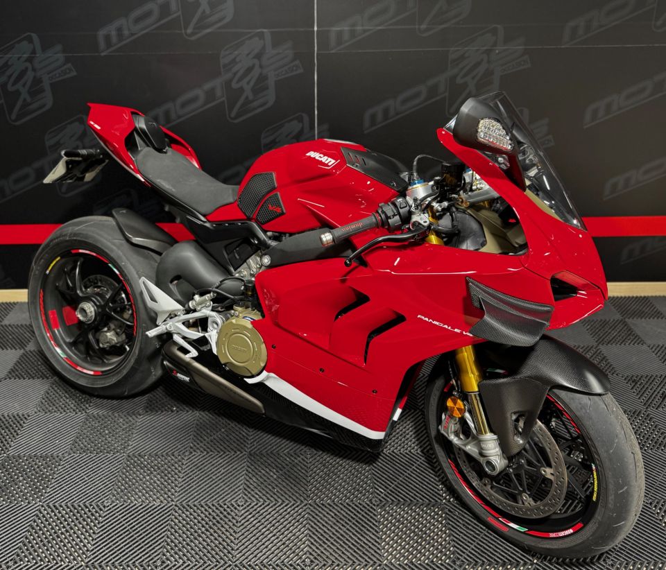 DUCATI PANIGALE V4 S 4