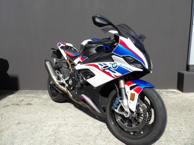 BMW S1000RR 4