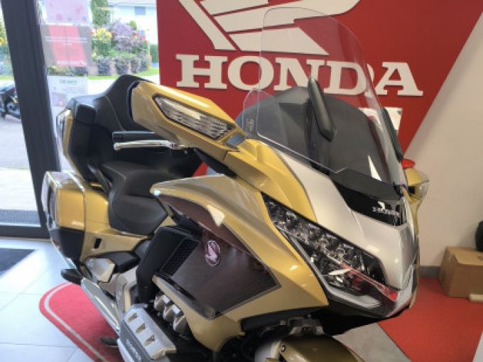 HONDA GoldWing Touring DCT Airbag 4