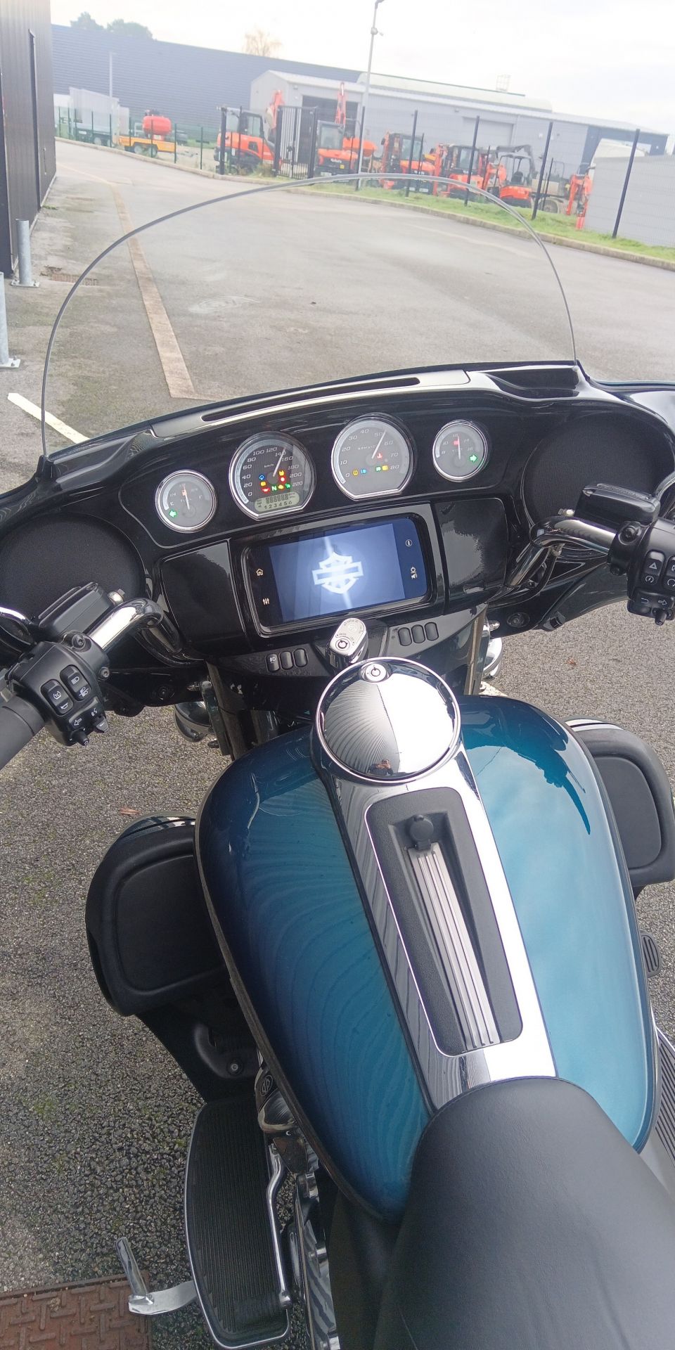 HARLEY-DAVIDSON TOURING ELECTRA GLIDE 1868 ULTRA LIMITED 4