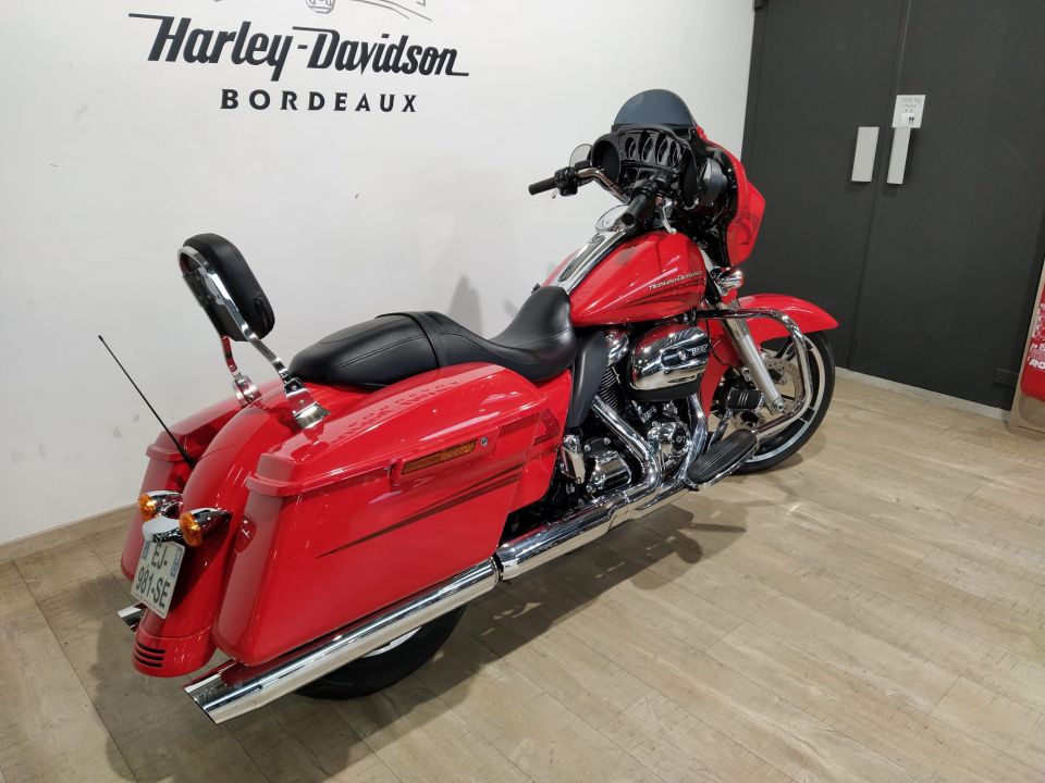 HARLEY-DAVIDSON TOURING STREET GLIDE 1745 4