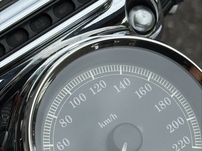 HARLEY-DAVIDSON SOFTAIL BREAKOUT 1690 4