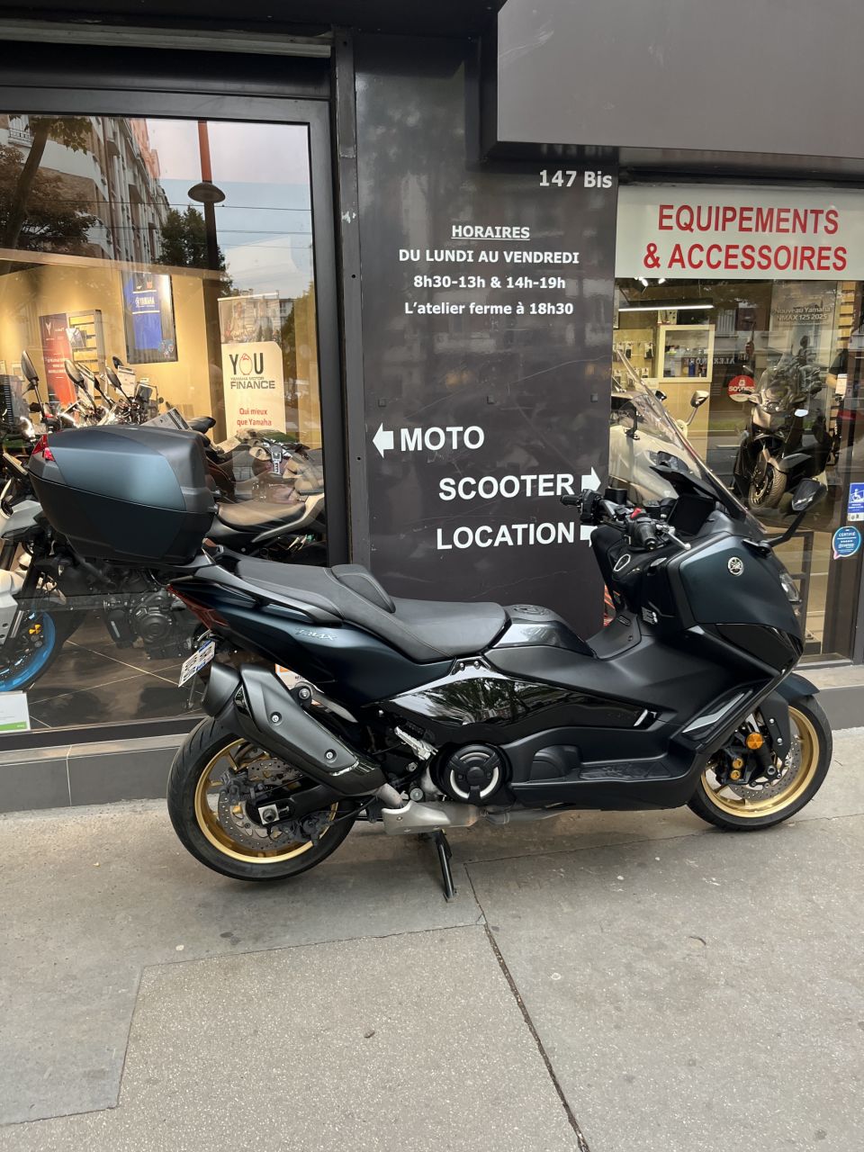 YAMAHA XP T-MAX 560 TECH MAX 4