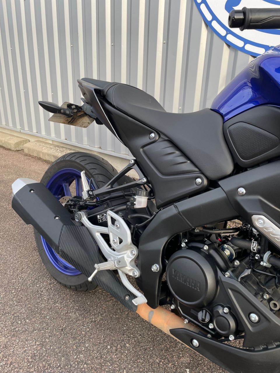 YAMAHA MT-125 ABS 4