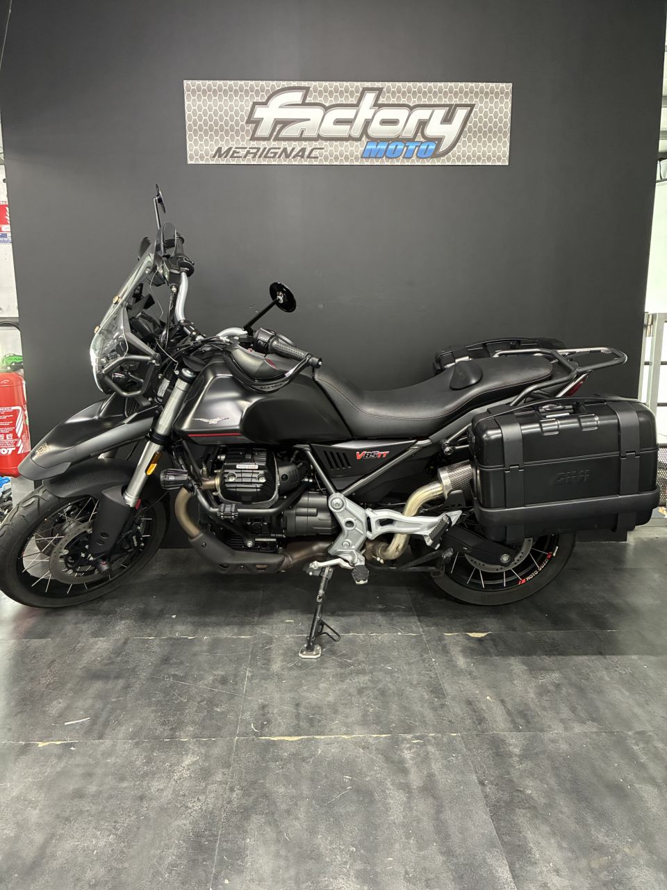 MOTO GUZZI V85 TT 850 4