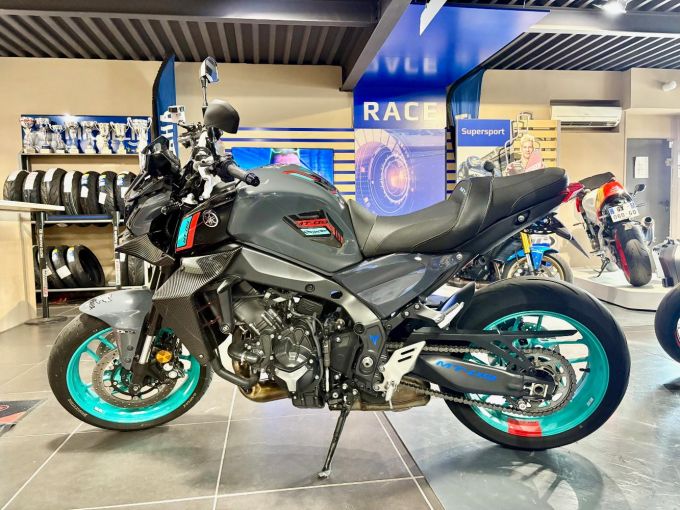 YAMAHA MT-09 35KW 4