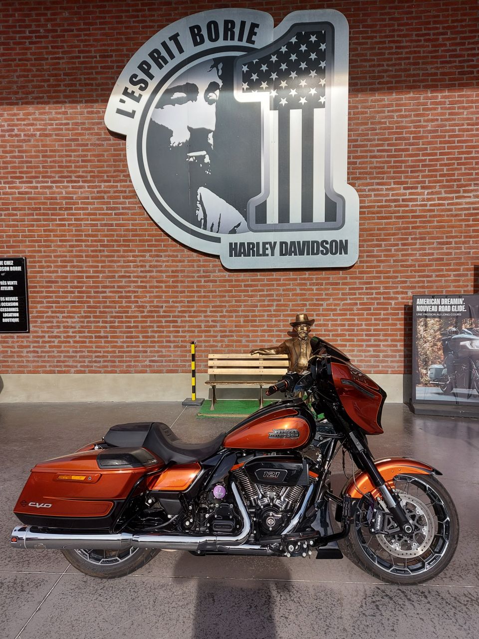 HARLEY-DAVIDSON TOURING STREET GLIDE 1977 CVO  4