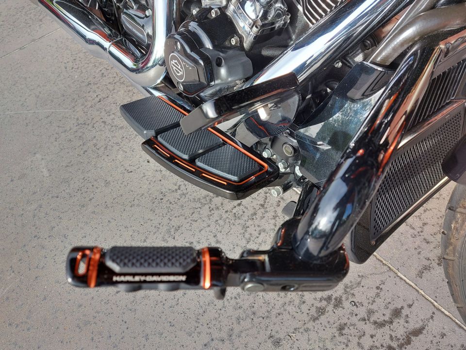 HARLEY-DAVIDSON TOURING STREET GLIDE 1977 CVO  4