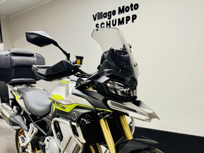 VOGE DS900X 4