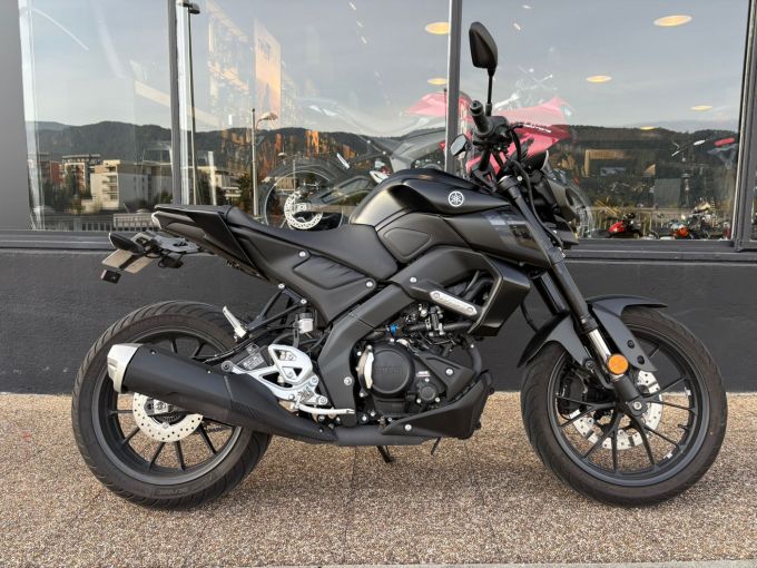 YAMAHA MT-125 ABS 4