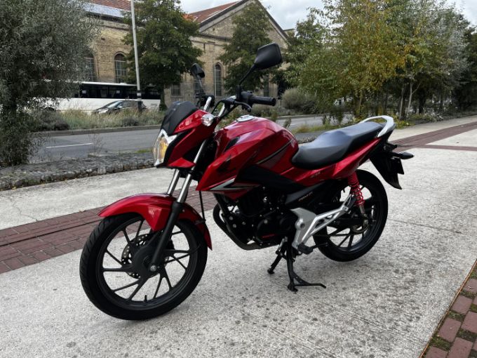 HONDA CB125F 4
