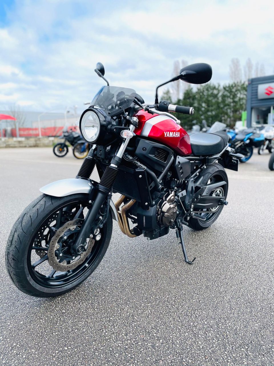 YAMAHA XSR 700 ABS 4