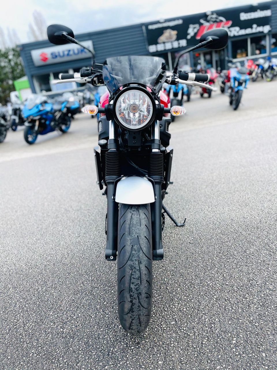 YAMAHA XSR 700 ABS 4