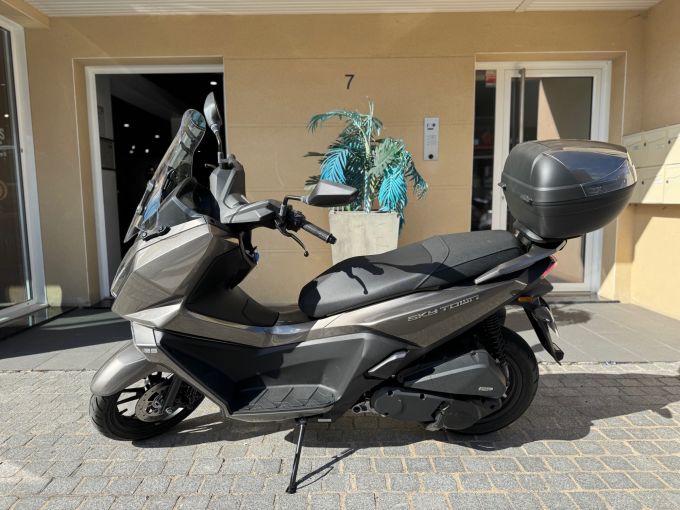 KYMCO DOWNTOWN 125 4