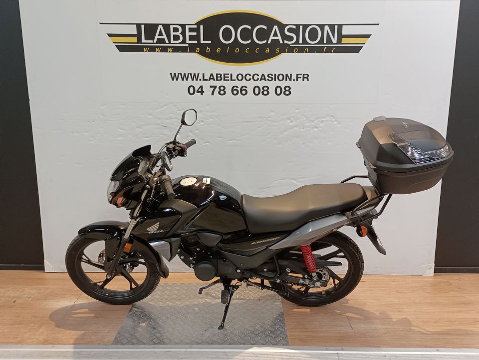 HONDA CBF 125 4