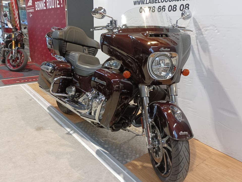 INDIAN ROADMASTER DARK HORSE 4