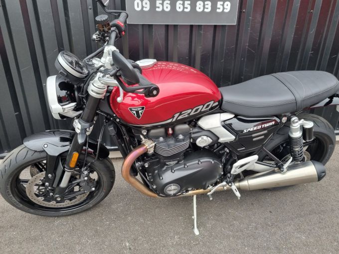 TRIUMPH SPEED TWIN 1200 4