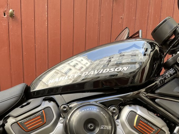 HARLEY-DAVIDSON SPORTSTER Nightster 975 RH 4