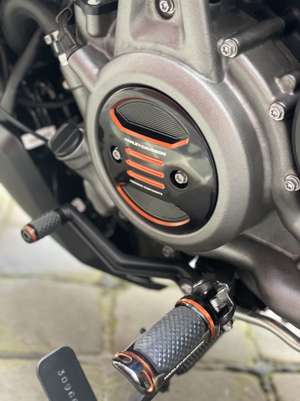 HARLEY-DAVIDSON SPORTSTER Nightster 975 RH 4