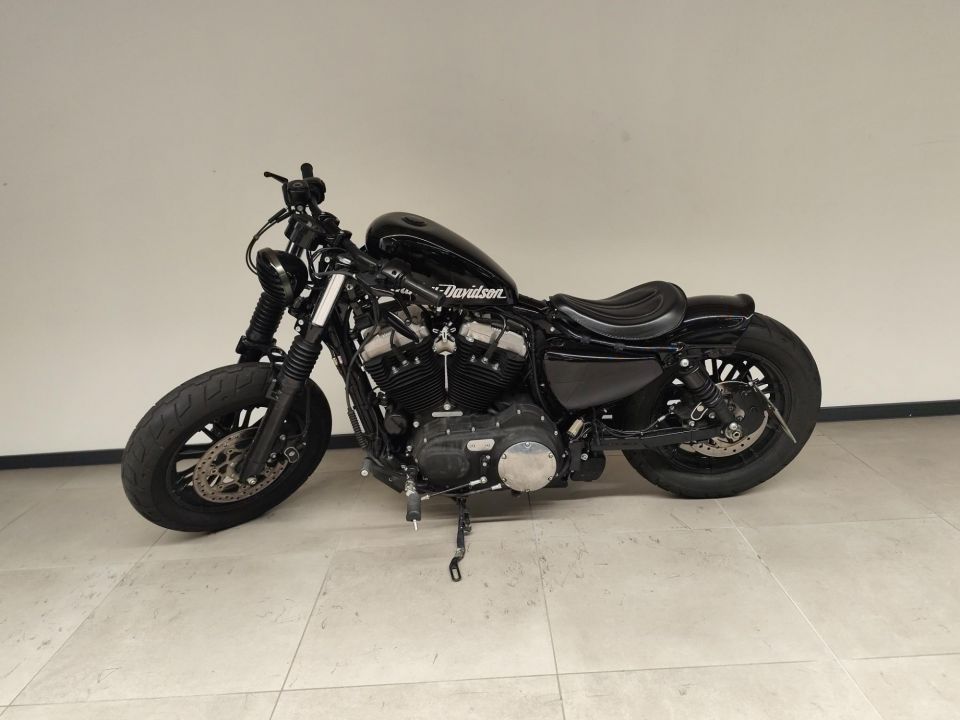 HARLEY-DAVIDSON SPORTSTER 1200 XL 4