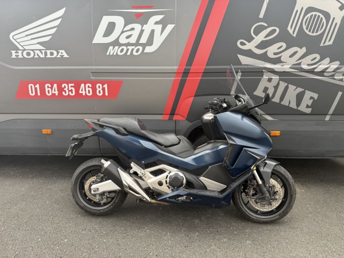 HONDA NSS FORZA 750 4