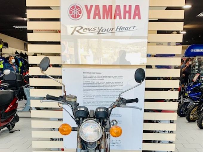 YAMAHA RD 90 4