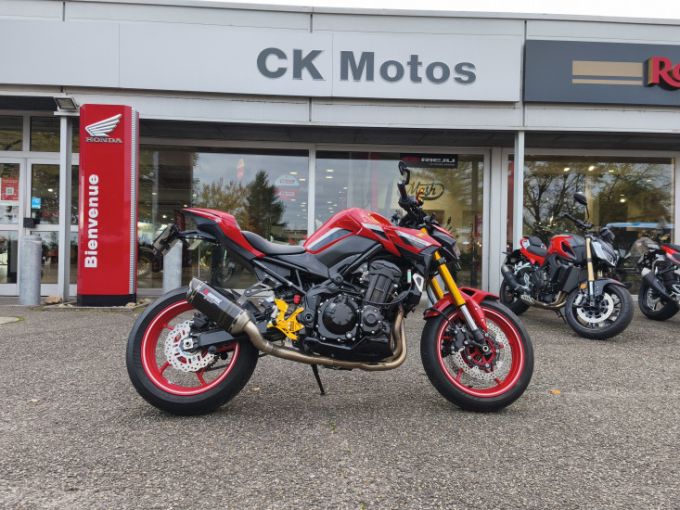 KAWASAKI Kawazaki Z900 4