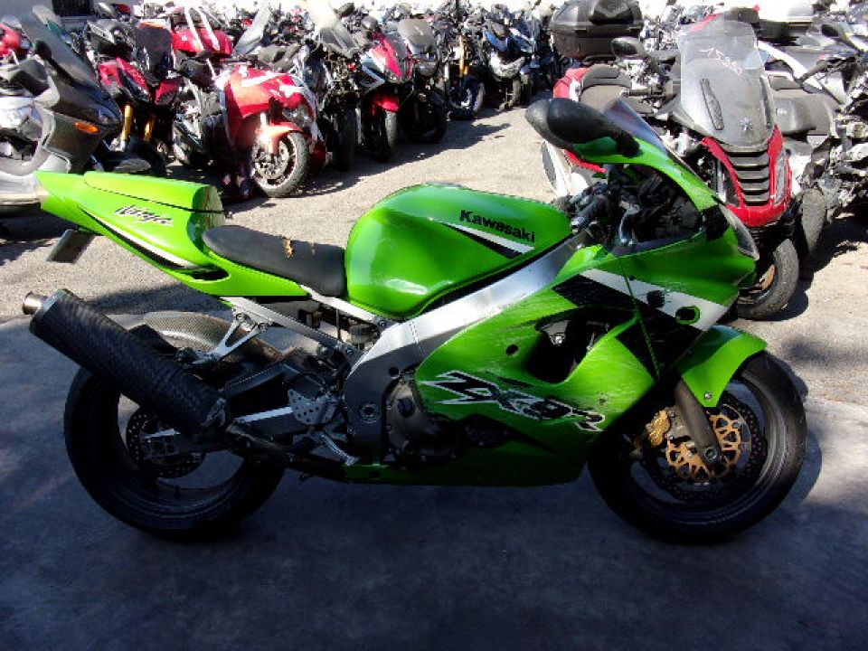 KAWASAKI ZX-9R 4