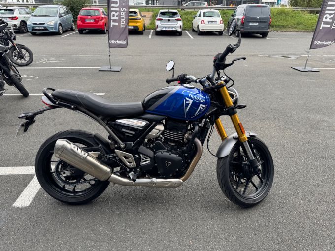 TRIUMPH SPEED 400 4
