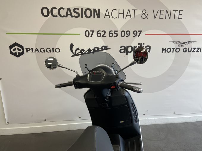 VESPA GTS 300 SUPER 4