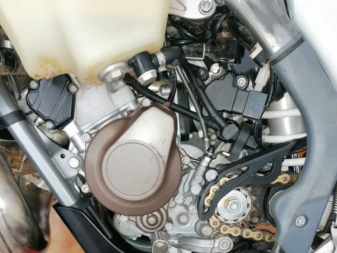 HUSQVARNA TE 150 i 4