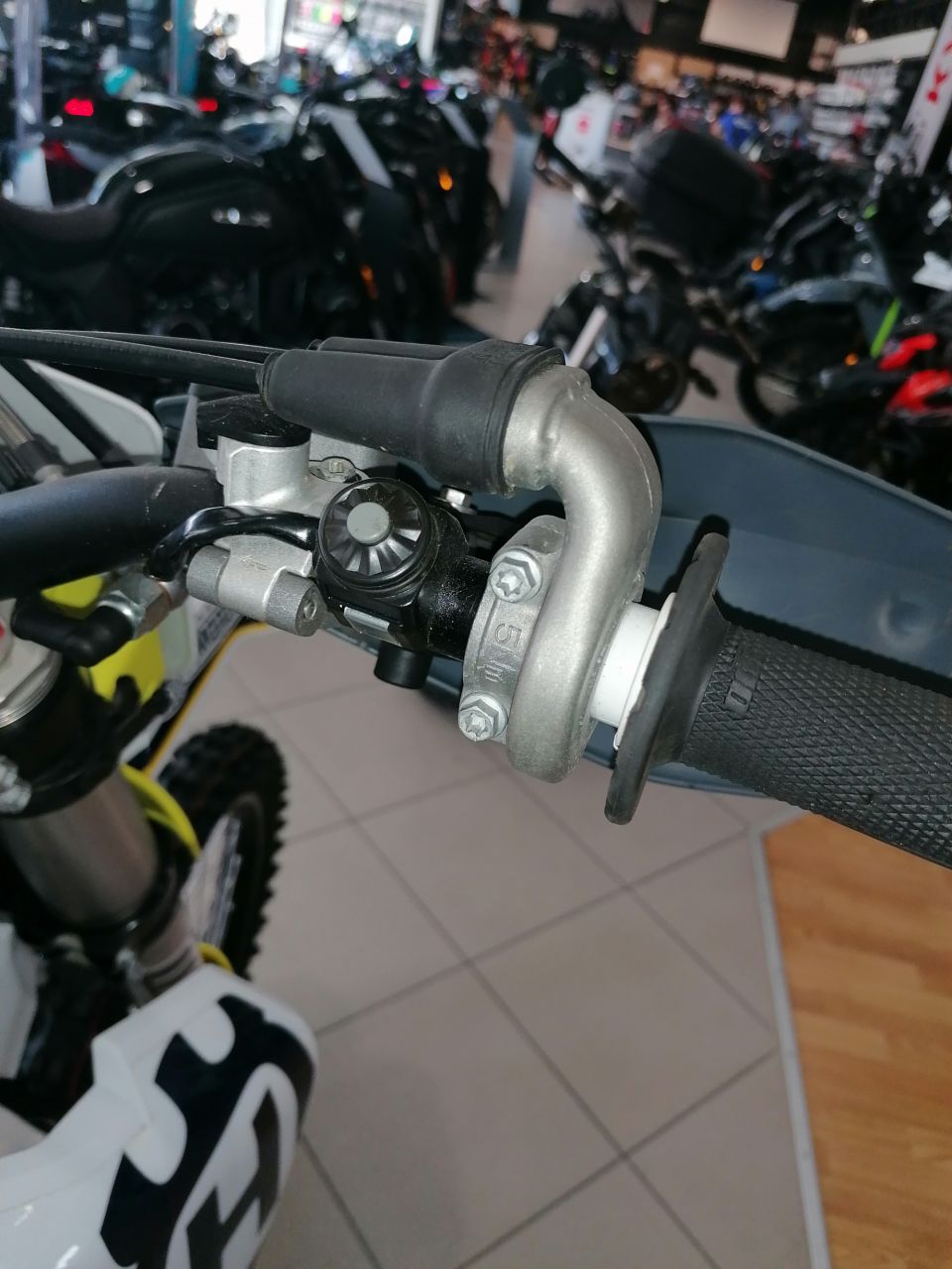 HUSQVARNA TE 150 i 4