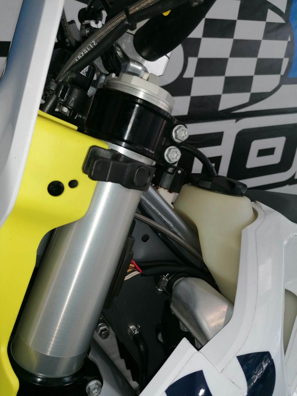 HUSQVARNA TE 150 i 4