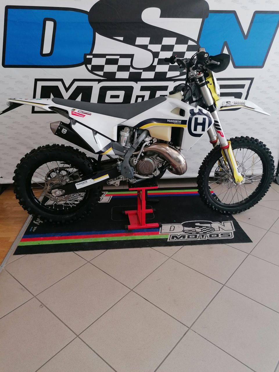 HUSQVARNA TE 150 i 4