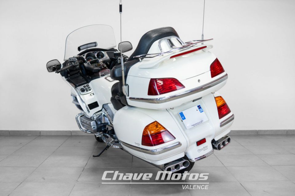 HONDA GL1800 GOLDWING 4