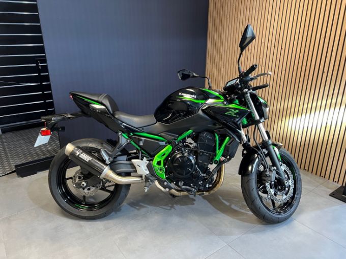 KAWASAKI Z650 - Z650 4