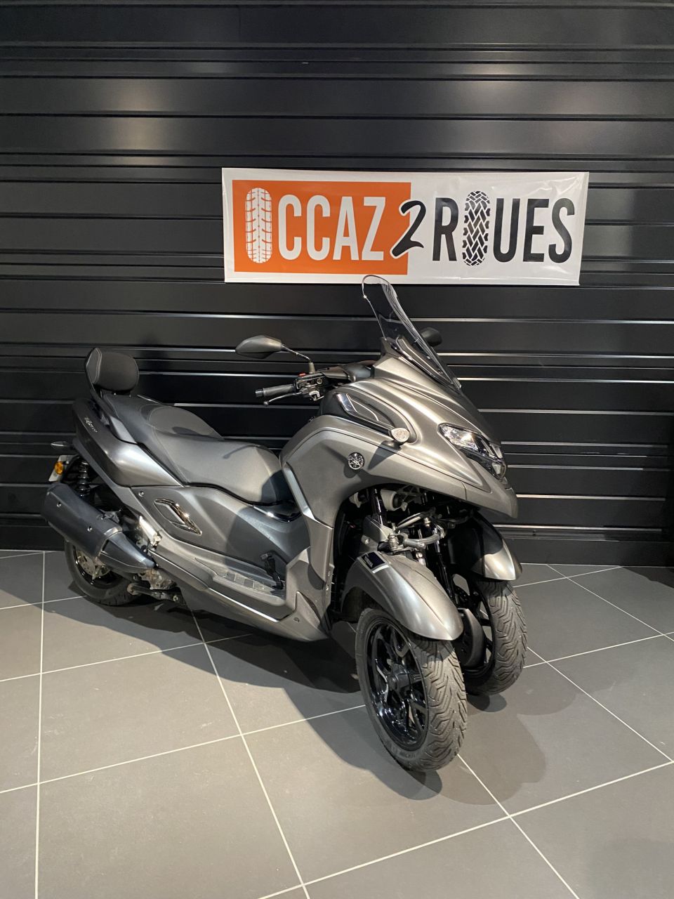 YAMAHA TRICITY 300 4