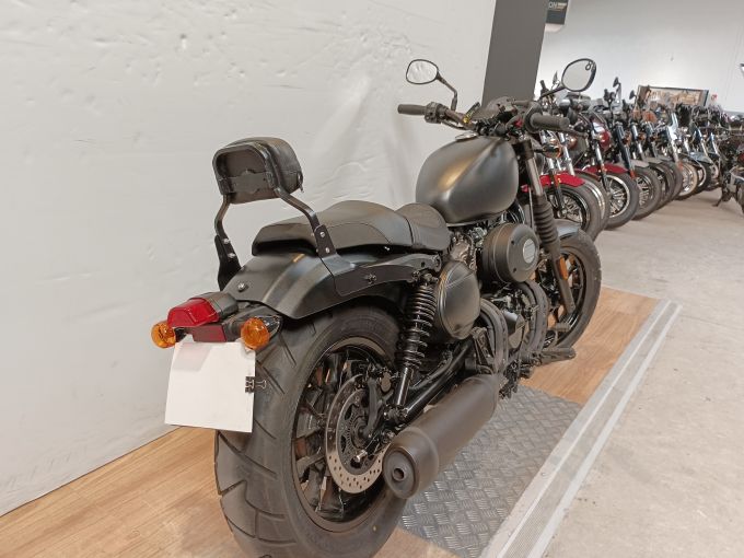 HYOSUNG GV 300 BOBBER 4