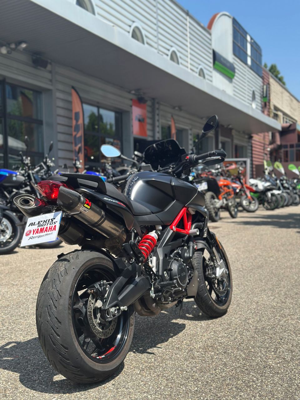 APRILIA SHIVER 900 ABS 4