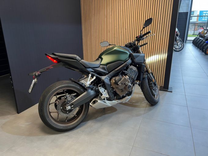 HONDA CB650R 4