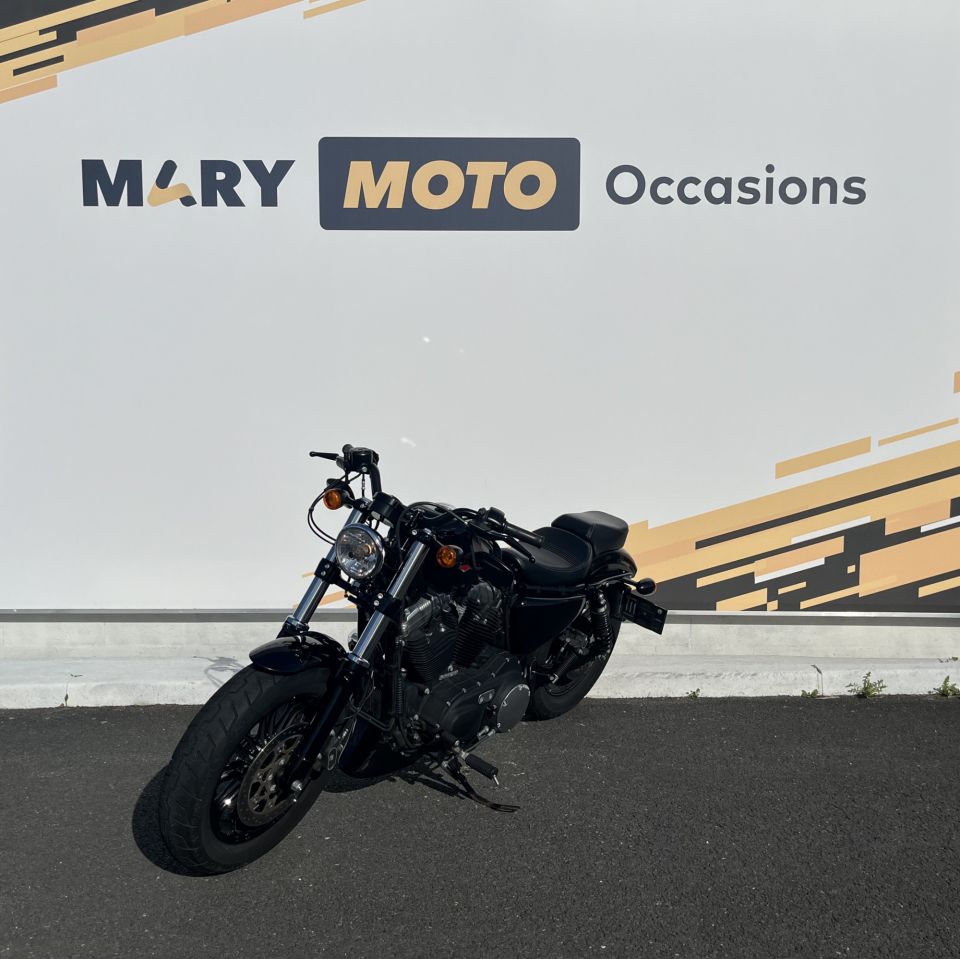 HARLEY-DAVIDSON SPORTSTER FORTY-EIGHT 1200 4