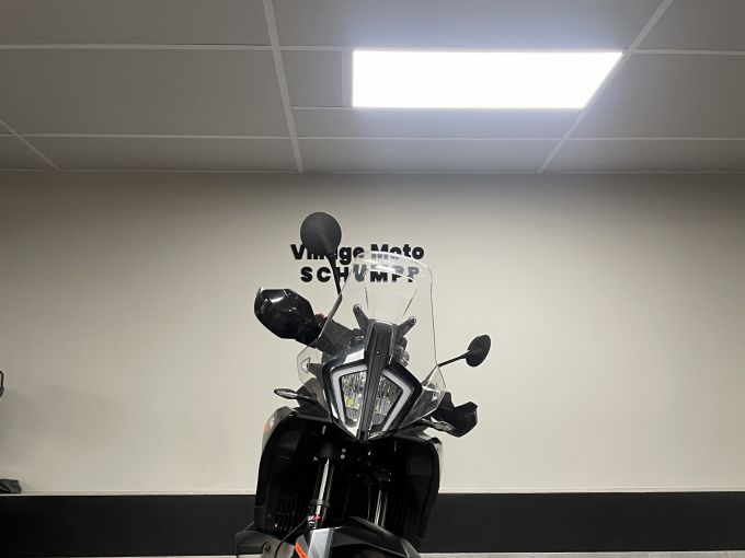 KTM 890 ADVENTURE 4