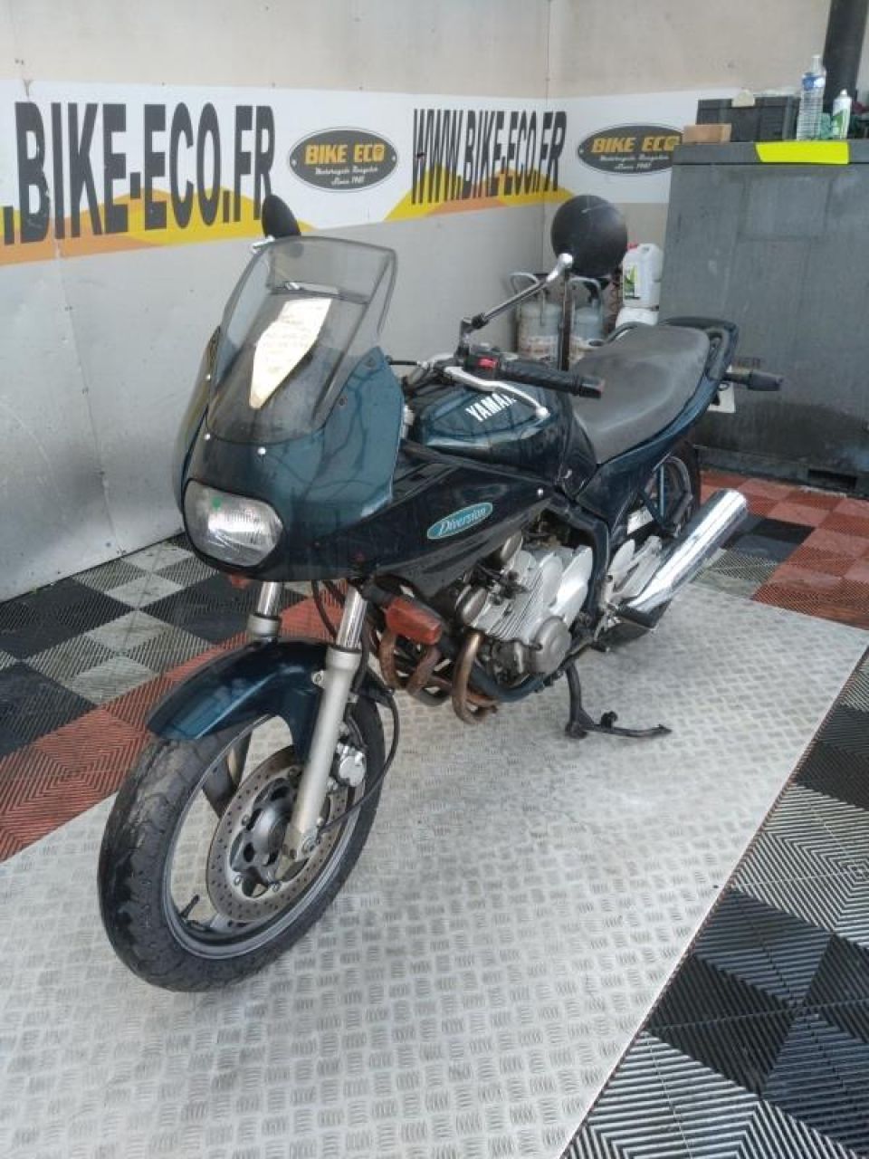 YAMAHA XJ 600 DIVERSION 4