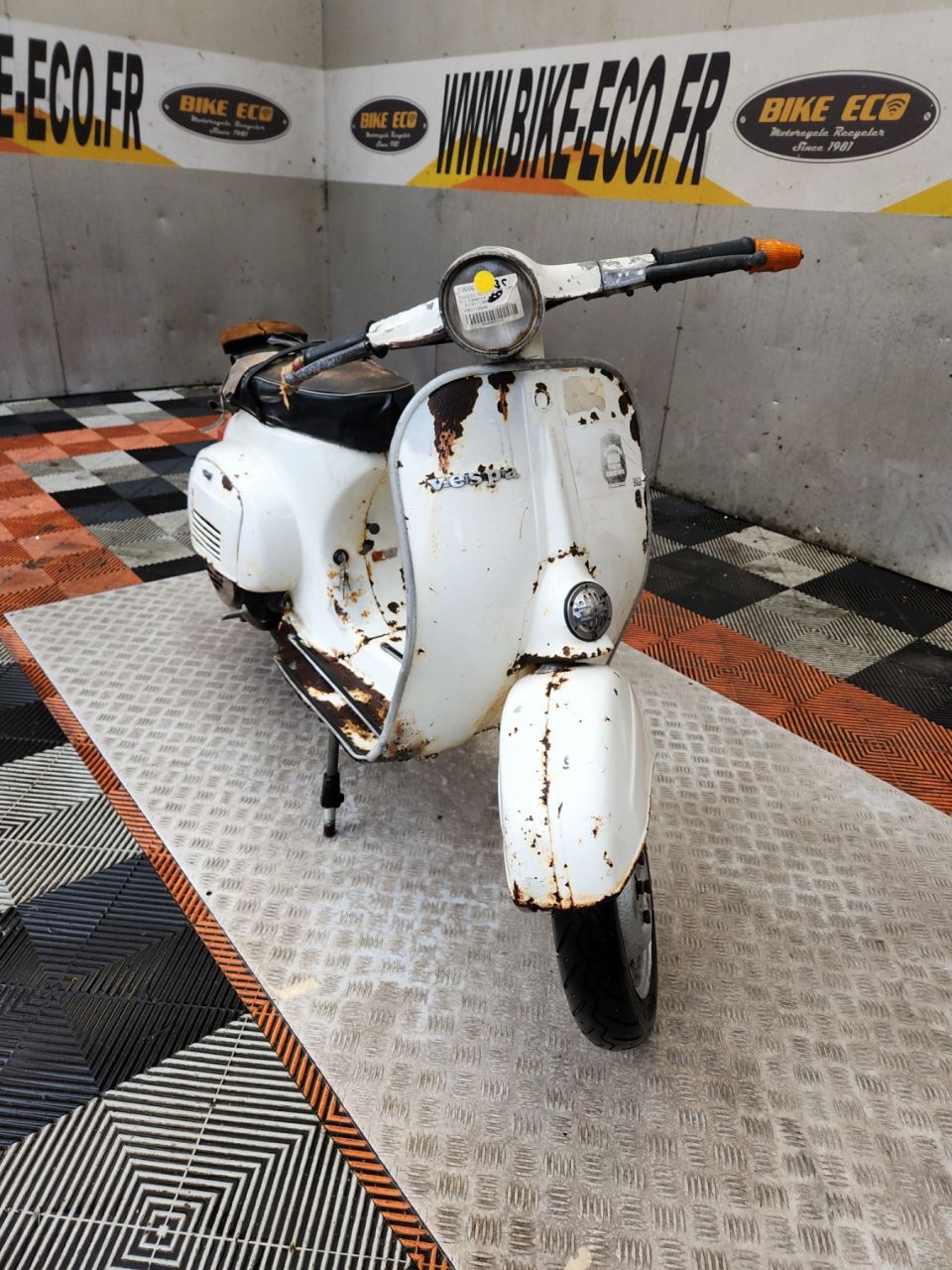 VESPA PRIMAVERA 100 4