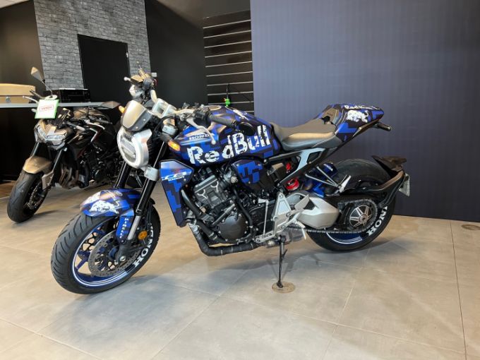 HONDA CB1000R ABS 4