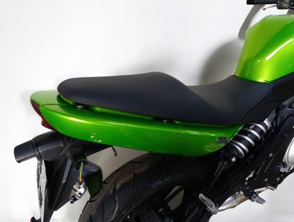 KAWASAKI ER6-N 4