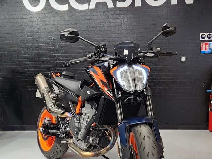 KTM 890 DUKE R 4